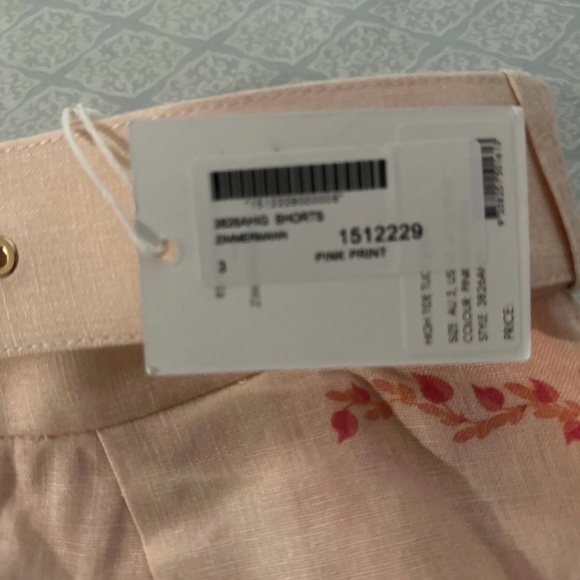 Shorts - Picture 4 of 4